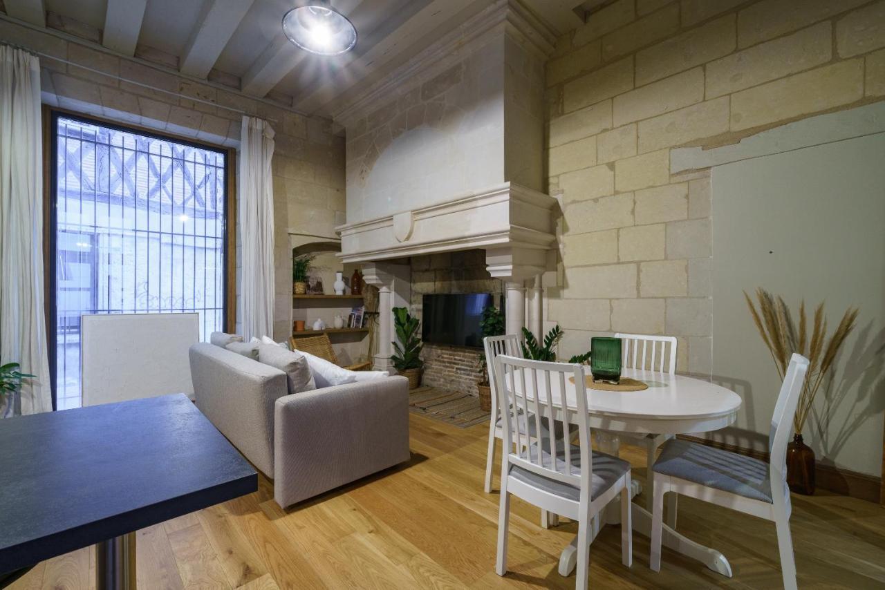 Apartmán La Cour Du Grand Marche Tours Exteriér fotografie